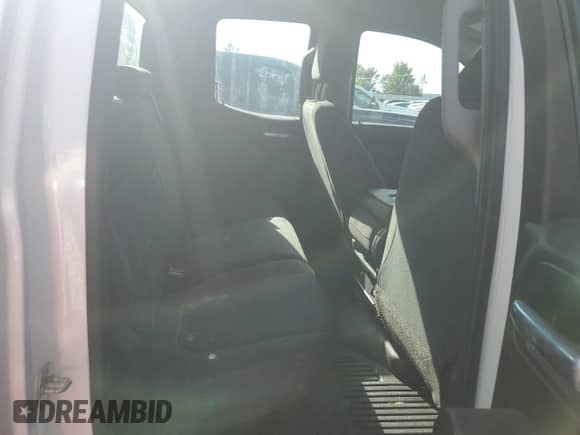 2020 GMC Sierra 1500 с VIN 1GTR9AEHXLZ262304, выставлен на аукционе Copart как лот 70575035 с пробегом 66 077 миль миль и Чистый • Clean title. История ставок и продаж доступна на DreamBid. Изображение 10.