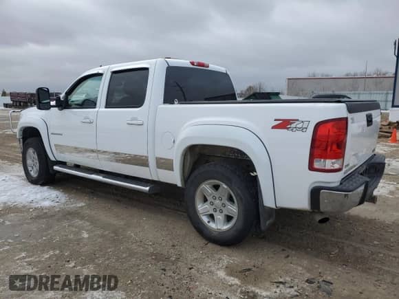 2010 GMC Sierra 1500 SLT z VIN 3GTRKWE29AG160857, wystawiony jako Copart lot #86632774 z przebiegiem 135 414 mil mil oraz Szkoda całkowita • Salvage title. Historia ofert i sprzedaży dostępna na DreamBid. Obrazek 2.