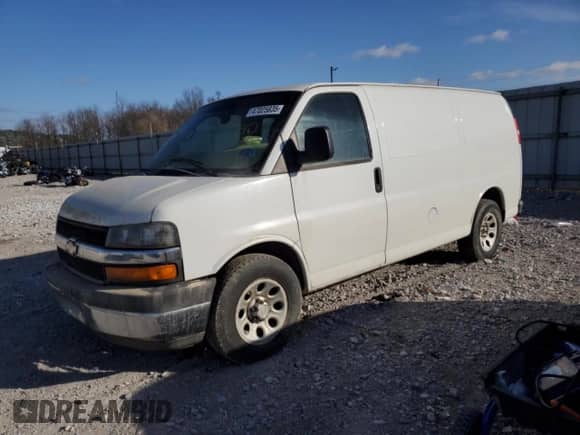 2010 Chevrolet Express Cargo с VIN 1GCUGADX2A1182046, выставлен на аукционе Copart как лот 47025835 с пробегом Не указан миль и Списание • Salvage title. История ставок и продаж доступна на DreamBid. Изображение 1.