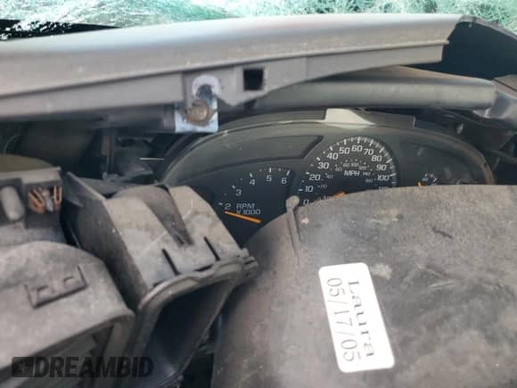 2005 Chevrolet Silverado 1500 с VIN 1GCEC14X35Z327120, выставлен на аукционе Copart как лот 82349105 с пробегом Не указан миль и Списание • Salvage title. История ставок и продаж доступна на DreamBid. Изображение 9.