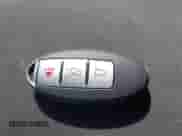 2017 Nissan Pathfinder S z VIN 5N1DR2MN3HC685979, wystawiony jako IAAI lot #42599517 z przebiegiem 125 169 mil mil oraz . Historia ofert i sprzedaży dostępna na DreamBid. Obrazek 11.