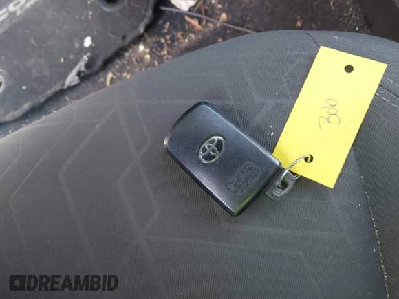 2017 Toyota Tacoma SR5 с VIN 3TMCZ5AN8HM092879, выставлен на аукционе IAAI как лот 43062130 с пробегом 88 083 миль миль и . История ставок и продаж доступна на DreamBid. Изображение 11.