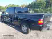 2004 Chevrolet Silverado 1500 LS с VIN 1GCEC19T44Z291569, выставлен на аукционе IAAI как лот 42020719 с пробегом 119 212 миль миль и . История ставок и продаж доступна на DreamBid. Изображение 3.