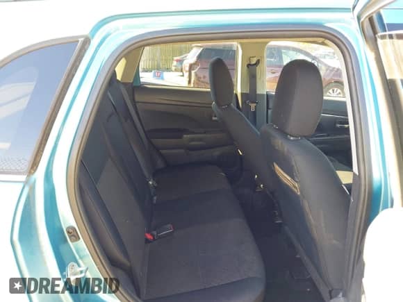 2013 Mitsubishi Outlander SE z VIN 4A4AP4AU1DE001975, wystawiony jako IAAI lot #43467352 z przebiegiem 94 029 mil mil oraz . Historia ofert i sprzedaży dostępna na DreamBid. Obrazek 8.
