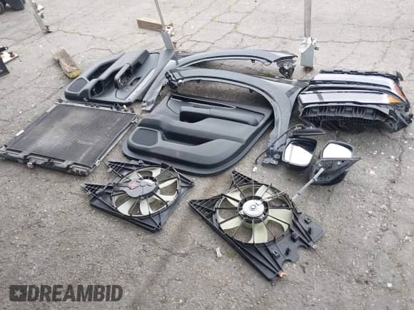 2023 Honda Pilot Touring с VIN 5FNYG2H78PB006622, выставлен на аукционе IAAI как лот 42019281 с пробегом 154 288 миль миль и . История ставок и продаж доступна на DreamBid. Изображение 12.