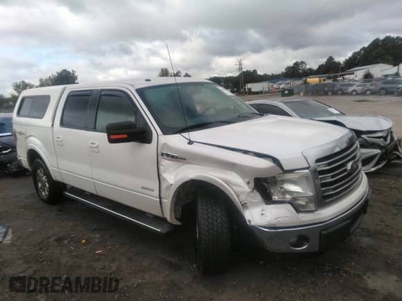 2014 Ford F-150 XLT с VIN 1FTFW1ET2EKF16650, выставлен на аукционе IAAI как лот 43152841 с пробегом 178 542 миль миль и . История ставок и продаж доступна на DreamBid. Изображение 1.