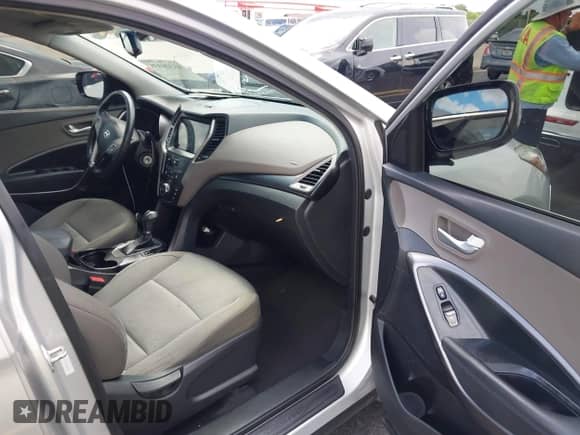 2013 Hyundai Santa Fe Sport с VIN 5XYZU3LB8DG026517, выставлен на аукционе IAAI как лот 43320338 с пробегом 235 802 миль миль и . История ставок и продаж доступна на DreamBid. Изображение 5.