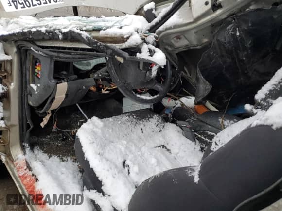 2003 Chevrolet Blazer LS с VIN 1GNCS13X63K129026, выставлен на аукционе Copart как лот 84567954 с пробегом Не указан миль и Списание • Salvage title. История ставок и продаж доступна на DreamBid. Изображение 8.