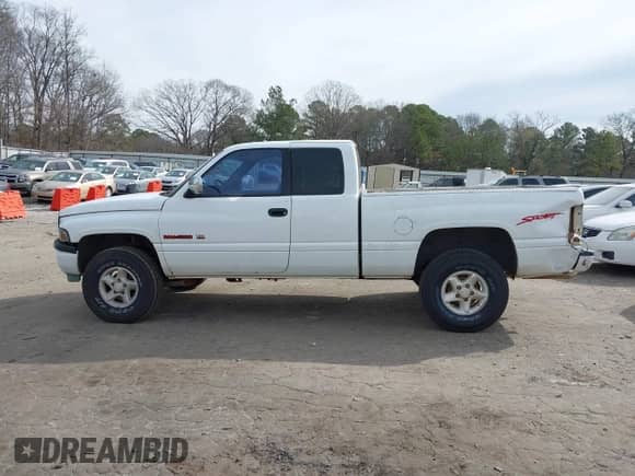 1997 Dodge 1500 with VIN 3B7HF13Y7VG748305, listed as a IAAI auction lot 41609939 with 274,396 mi miles and . Bid and sale history available at DreamBid. Image 14.