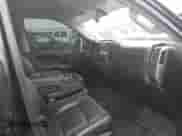 2017 Chevrolet Silverado 1500 LTZ z VIN 3GCUKSEC5HG161820, wystawiony jako IAAI lot #42139613 z przebiegiem 71 485 mil mil oraz . Historia ofert i sprzedaży dostępna na DreamBid. Obrazek 5.