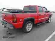 2005 GMC Sierra 1500 SLE с VIN 2GTEK13T251266515, выставлен на аукционе IAAI как лот 43338430 с пробегом 228 454 миль миль и . История ставок и продаж доступна на DreamBid. Изображение 4.