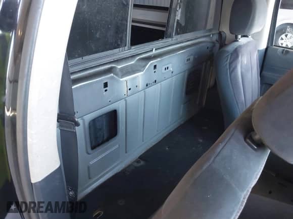 2005 Dodge 2500 SLT with VIN 3D7KR26DX5G859013, listed as a IAAI auction lot 42713721 with 232,700 mi miles and . Bid and sale history available at DreamBid. Image 8.