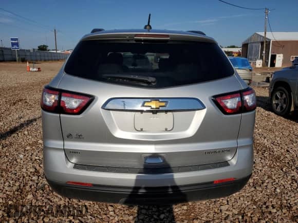 2016 Chevrolet Traverse LS z VIN 1GNKVFED1GJ310663, wystawiony jako Copart lot #68890295 z przebiegiem 87 884 mil mil oraz Szkoda całkowita • Salvage title. Historia ofert i sprzedaży dostępna na DreamBid. Obrazek 6.