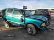 1995 Chevrolet Blazer z VIN 1GNDT13W2SK204831, wystawiony jako Copart lot #86301424 z przebiegiem 122 281 mil mil oraz Szkoda całkowita • Salvage title. Historia ofert i sprzedaży dostępna na DreamBid. Obrazek 4.
