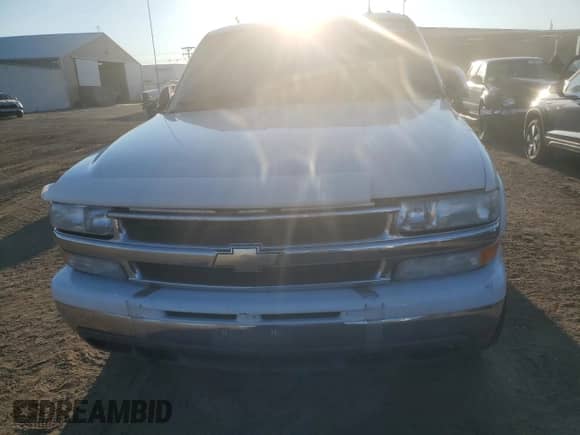 2002 Chevrolet Suburban LT с VIN 3GNGK26G62G289416, выставлен на аукционе Copart как лот 70862944 с пробегом Не указан миль и Списание • Salvage title. История ставок и продаж доступна на DreamBid. Изображение 5.