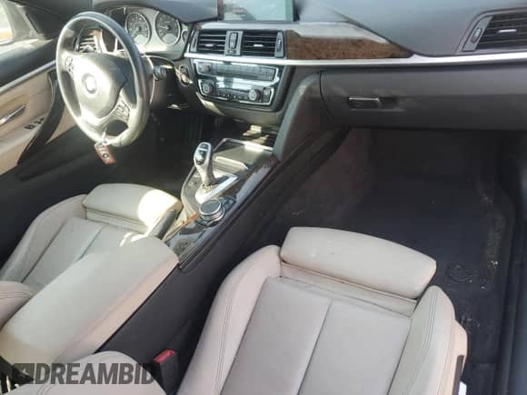 2017 BMW 4 Series 430i xDrive with VIN WBA4R9C57HK680639, listed as a Copart auction lot 81410995 with 170,610 mi miles and Non repairable. Bid and sale history available at DreamBid. Image 8.