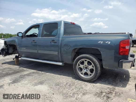 2011 Chevrolet Silverado 1500 LS с VIN 3GCPKREA0BG256054, выставлен на аукционе Copart как лот 57481145 с пробегом Не указан миль и Списание • Salvage title. История ставок и продаж доступна на DreamBid. Изображение 2.