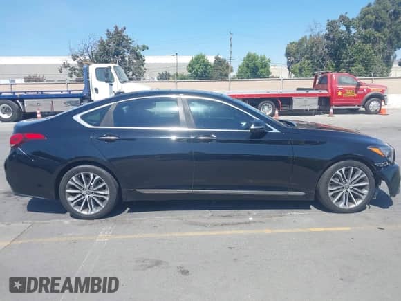 2016 Hyundai Genesis 3.8L с VIN KMHGN4JE2GU113562, выставлен на аукционе IAAI как лот 42966612 с пробегом 164 096 миль миль и . История ставок и продаж доступна на DreamBid. Изображение 13.