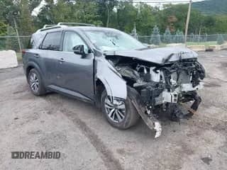 2024 Nissan Pathfinder SL with VIN 5N1DR3CC0RC271677, listed as a IAAI auction lot 43026041 with 17,261 mi miles and . Bid and sale history available at DreamBid. Image 1.