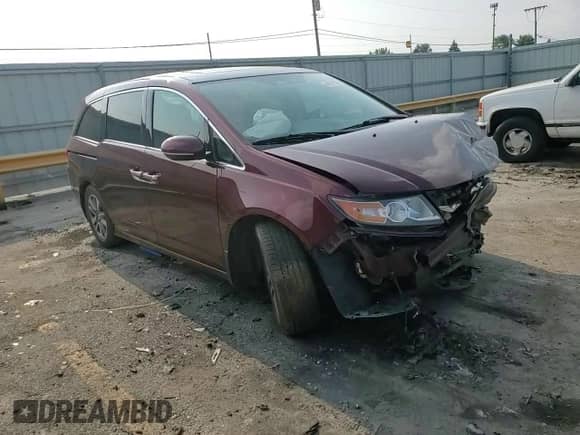 2016 Honda Odyssey Touring Elite with VIN 5FNRL5H92GB022995, listed as a Copart auction lot 68914565 with 101,450 mi miles and Clean title. Bid and sale history available at DreamBid. Image 14.