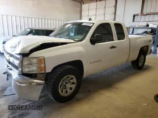 2013 Chevrolet Silverado 1500 Work Truck with VIN 1GCRKPE7XDZ315082, listed as a Copart auction lot 52386945 with 149,535 mi miles and Salvage title. Bid and sale history available at DreamBid. Image 1.
