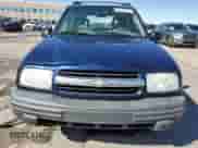 2002 Chevrolet Tracker with VIN 2CNBE13C926933455, listed as a Copart auction lot 58235764 with 189,629 mi miles and Salvage title. Bid and sale history available at DreamBid. Image 5.
