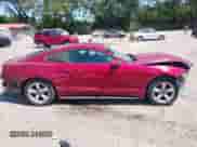 2016 Ford Mustang V6 z VIN 1FA6P8AM6G5250643, wystawiony jako IAAI lot #43125928 z przebiegiem 130 353 mil mil oraz . Historia ofert i sprzedaży dostępna na DreamBid. Obrazek 14.