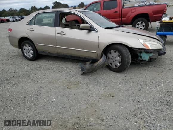 2004 Honda Accord LX z VIN JHMCM56374C017168, wystawiony jako Copart lot #81934155 z przebiegiem Nie podano mil oraz Szkoda całkowita • Salvage title. Historia ofert i sprzedaży dostępna na DreamBid. Obrazek 4.