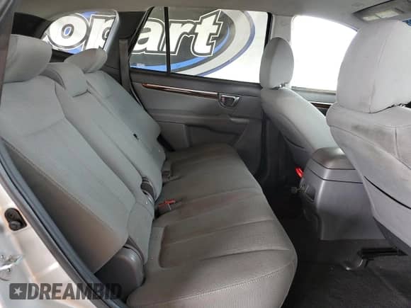 2011 Hyundai Santa Fe GLS z VIN 5XYZGDAB3BG069823, wystawiony jako Copart lot #87125885 z przebiegiem 223 068 mil mil oraz Czysty tytuł • Clean title. Historia ofert i sprzedaży dostępna na DreamBid. Obrazek 10.