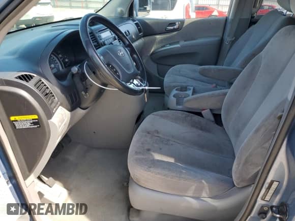 2007 Hyundai Entourage GLS с VIN KNDMC233976035993, выставлен на аукционе Copart как лот 47188275 с пробегом 241 369 миль миль и Списание • Salvage title. История ставок и продаж доступна на DreamBid. Изображение 7.