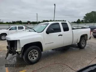 2009 Chevrolet Silverado 1500 LS с VIN 1GCEC19C99Z181902, выставлен на аукционе Copart как лот 67388895 с пробегом 321 995 миль миль и Списание • Salvage title. История ставок и продаж доступна на DreamBid. Изображение 1.