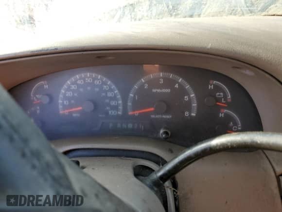 2003 Ford F-150 XLT с VIN 1FTRW07L83KB29330, выставлен на аукционе Copart как лот 71307655 с пробегом Не указан миль и Списание • Salvage title. История ставок и продаж доступна на DreamBid. Изображение 9.