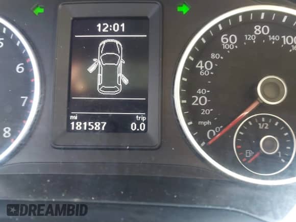 2016 Volkswagen Tiguan S z VIN WVGAV7AX0GW563336, wystawiony jako IAAI lot #42666149 z przebiegiem 181 587 mil mil oraz . Historia ofert i sprzedaży dostępna na DreamBid. Obrazek 15.