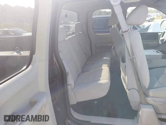 2008 Chevrolet Silverado 1500 1LT with VIN 1GCEC19028Z129340, listed as a IAAI auction lot 43340487 with 233,839 mi miles and . Bid and sale history available at DreamBid. Image 8.