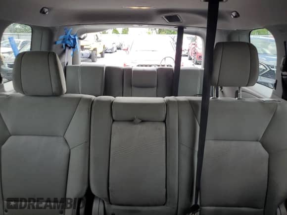 2012 Honda Pilot LX с VIN 5FNYF3H27CB009809, выставлен на аукционе Copart как лот 81055135 с пробегом 160 560 миль миль и На запчасти • Non repairable. История ставок и продаж доступна на DreamBid. Изображение 10.
