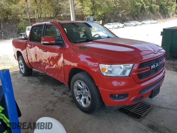 2019 Ram 1500 Big Horn z VIN 1C6RREFT8KN814177, wystawiony jako Copart lot #89845405 z przebiegiem 118 989 mil mil oraz Czysty tytuł • Clean title. Historia ofert i sprzedaży dostępna na DreamBid. Obrazek 4.