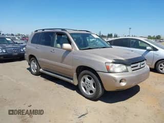 2004 Toyota Highlander with VIN JTEDP21A140005905, listed as a IAAI auction lot 42769800 with 291,601 mi miles and . Bid and sale history available at DreamBid. Image 1.