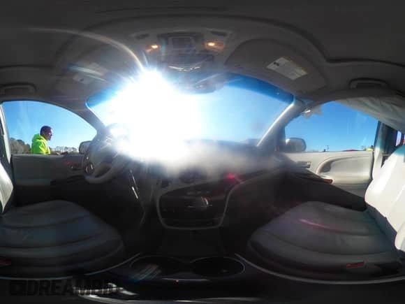 2013 Toyota Sienna XLE AAS with VIN 5TDYK3DC4DS338782, listed as a IAAI auction lot 40951306 with 149,428 mi miles and . Bid and sale history available at DreamBid. Image 18.