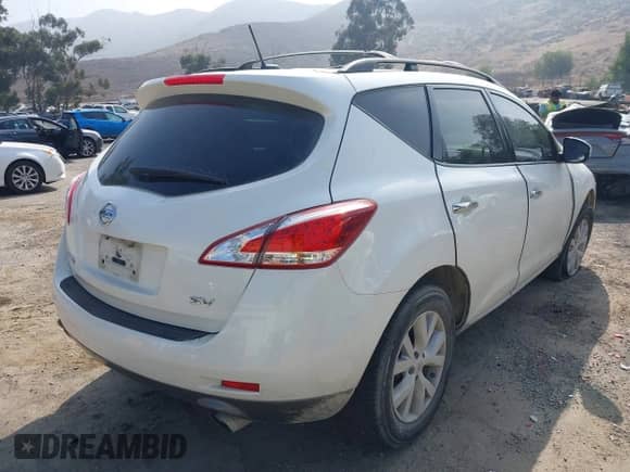 2012 Nissan Murano SL z VIN JN8AZ1MU8CW105310, wystawiony jako IAAI lot #42594335 z przebiegiem 144 234 mil mil oraz . Historia ofert i sprzedaży dostępna na DreamBid. Obrazek 4.