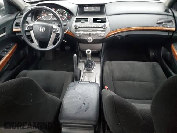 2011 Honda Accord EX with VIN 1HGCP2E75BA073907, listed as a Copart auction lot 82628814 with 131,091 mi miles and Salvage title. Bid and sale history available at DreamBid. Image 8.