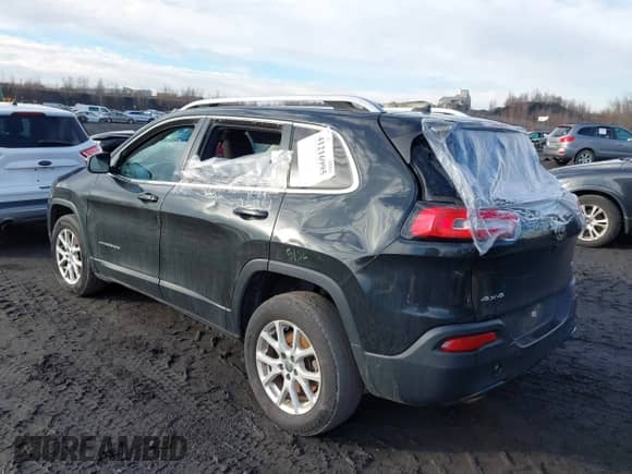 2016 Jeep Cherokee Latitude с VIN 1C4PJMCB6GW345413, выставлен на аукционе IAAI как лот 41216995 с пробегом 254 311 миль миль и . История ставок и продаж доступна на DreamBid. Изображение 3.
