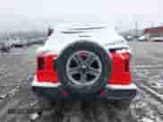 2021 Jeep Wrangler Unlimited Sahara Altitude z VIN 1C4HJXENXMW592247, wystawiony jako IAAI lot #41603078 z przebiegiem 71 751 mil mil oraz . Historia ofert i sprzedaży dostępna na DreamBid. Obrazek 16.