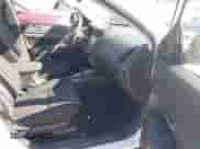 2021 Mitsubishi Outlander ES z VIN JA4ARUAU7MU003537, wystawiony jako IAAI lot #43092424 z przebiegiem 49 791 mil mil oraz . Historia ofert i sprzedaży dostępna na DreamBid. Obrazek 5.