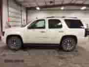 2012 Chevrolet Tahoe LTZ с VIN 1GNSKCE07CR227674, выставлен на аукционе IAAI как лот 42166732 с пробегом 204 171 миль миль и . История ставок и продаж доступна на DreamBid. Изображение 14.