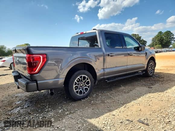 2021 Ford F-150 XL с VIN 1FTEW1CP4MKD44153, выставлен на аукционе Copart как лот 80129145 с пробегом 40 602 миль миль и Списание • Salvage title. История ставок и продаж доступна на DreamBid. Изображение 3.