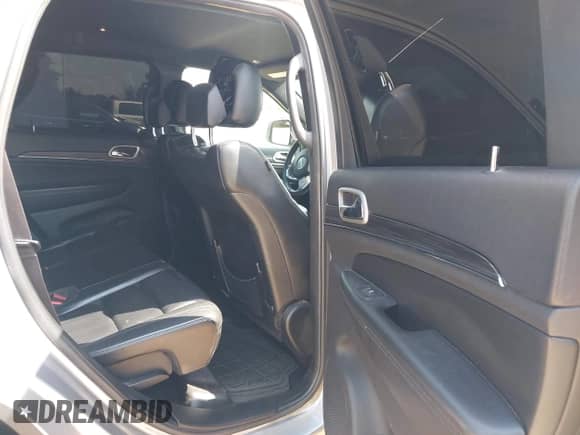 2019 Jeep Grand Cherokee Limited with VIN 1C4RJEBGXKC731094, listed as a IAAI auction lot 42960553 with 102,532 mi miles and . Bid and sale history available at DreamBid. Image 8.