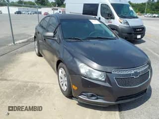 2014 Chevrolet Cruze LS с VIN 1G1PA5SH5E7377491, выставлен на аукционе IAAI как лот 42921573 с пробегом 112 407 миль миль и . История ставок и продаж доступна на DreamBid. Изображение 1.