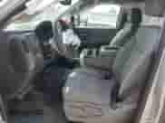 2019 Chevrolet Silverado 2500HD Work Truck z VIN 1GC1KREG9KF155249, wystawiony jako Copart lot #64574945 z przebiegiem 125 038 mil mil oraz Szkoda całkowita • Salvage title. Historia ofert i sprzedaży dostępna na DreamBid. Obrazek 7.