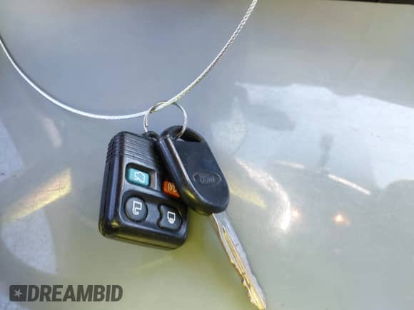 2007 Ford Mustang GT Deluxe с VIN 1ZVFT82H175320750, выставлен на аукционе IAAI как лот 43484852 с пробегом 104 474 миль миль и . История ставок и продаж доступна на DreamBid. Изображение 11.