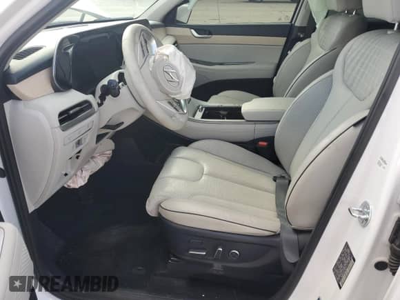 2024 Hyundai Palisade Limited with VIN KM8R5DGE2RU721147, listed as a Copart auction lot 81720595 with 13,032 mi miles and Salvage title. Bid and sale history available at DreamBid. Image 7.